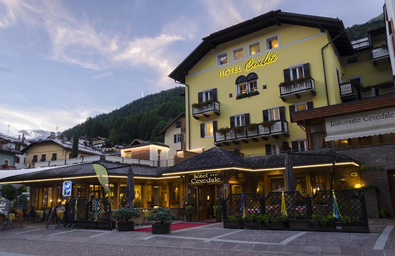 Hotel Cevedale Living Romance Hotel Cogolo Exterior foto